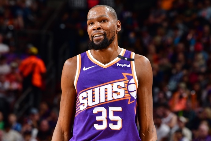 杜兰特接受拇指手术,火箭队医评估无碍 杜兰特接受拇指手术,火箭队医评估无碍