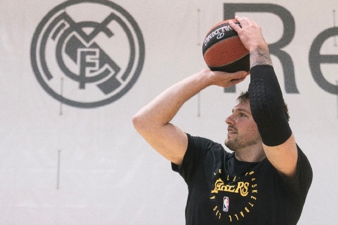 东契奇有望与湖人达成4年顶薪续约 东契奇有望与湖人达成4年顶薪续约