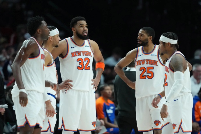 尼克斯首发五虎剩余薪资曝光,外界认为要么夺冠,要么失败 尼克斯首发五虎剩余薪资曝光,外界认为要么夺冠,要么失败